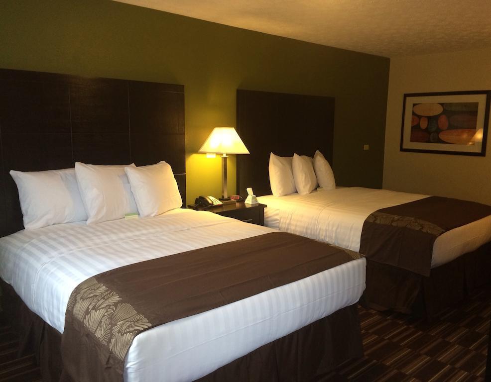 Boarders Inn & Suites By Cobblestone Hotels - Ashland City Room photo